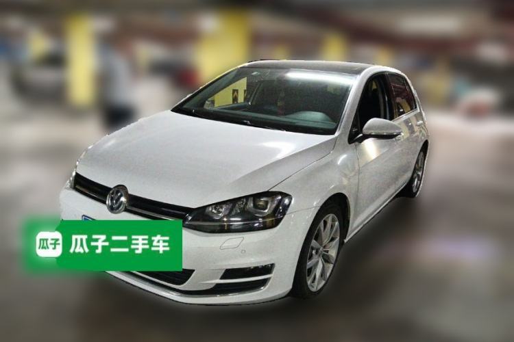 Used Volkswagen Golf 2015 1.4TSI Automatic Flagship Model Guazi used car, China used car export, Used car for sale, Used cars, Cheapest cars for sale