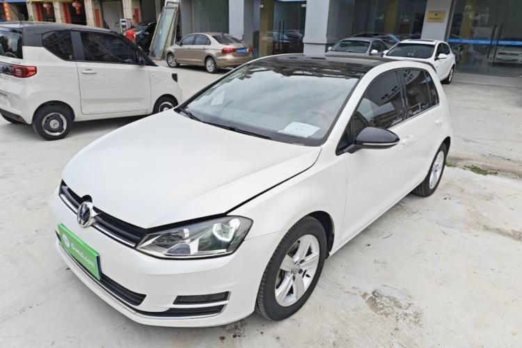 Used Volkswagen Golf 2015 1.4TSI Automatic Comfort Model Guazi used car, China used car export, Used car for sale, Used cars, Cheapest cars for sale