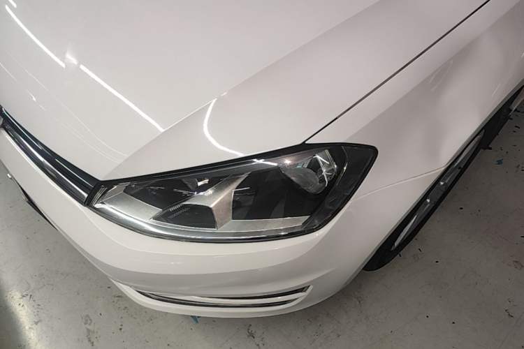 Used Volkswagen Golf 2015 1.4TSI Automatic Comfort Model Left Front Headlight