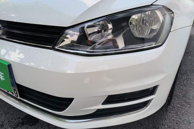 Used Volkswagen Golf 2015 1.4TSI Automatic Comfort Model Left Front Headlight
