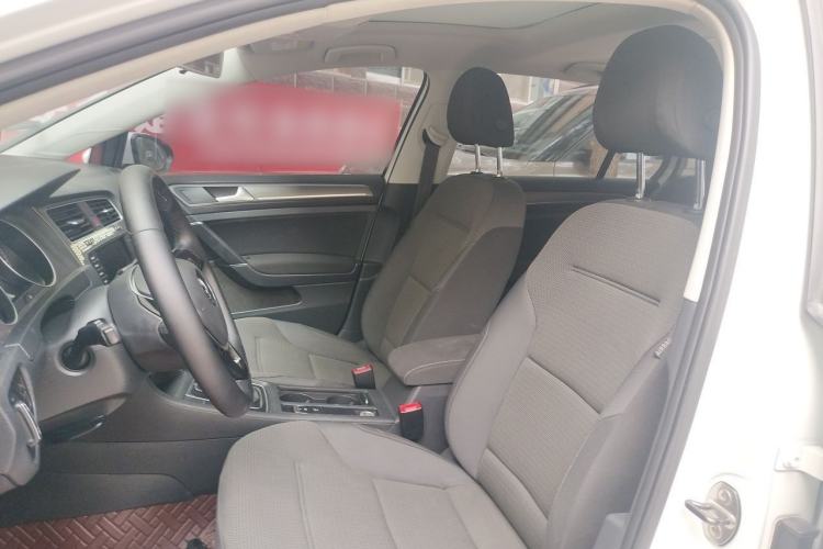 Used Volkswagen Golf 2015 1.4TSI Automatic Comfort Model Left Front Seat