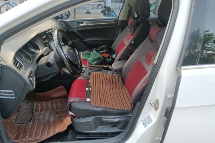 Used Volkswagen Golf 2015 1.4TSI Automatic Comfort Model Left Front Seat