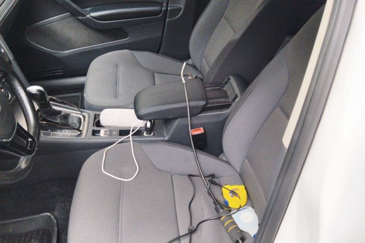 Used Volkswagen Golf 2015 1.4TSI Automatic Comfort Model Left Front Seat