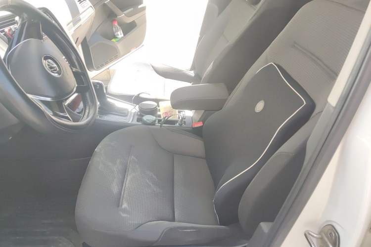Used Volkswagen Golf 2015 1.4TSI Automatic Comfort Model Left Front Seat