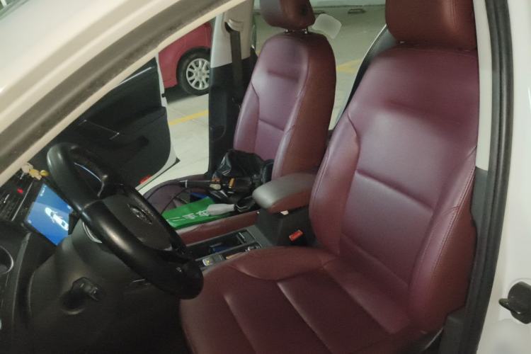 Used Volkswagen Golf 2015 1.6L Automatic Comfort Model Left Front Seat