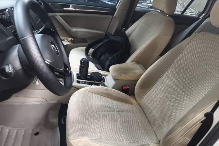 Used Volkswagen Golf 2015 1.4TSI Manual Comfort Model Left Front Seat
