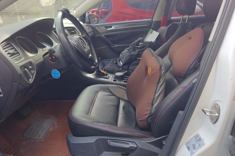 Used Volkswagen Golf 2015 1.4TSI Automatic Comfort Model Left Front Seat