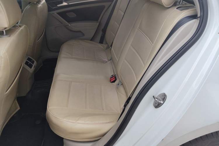 Used Volkswagen Golf 2015 1.4TSI Manual Comfort Model Left Rear Seat