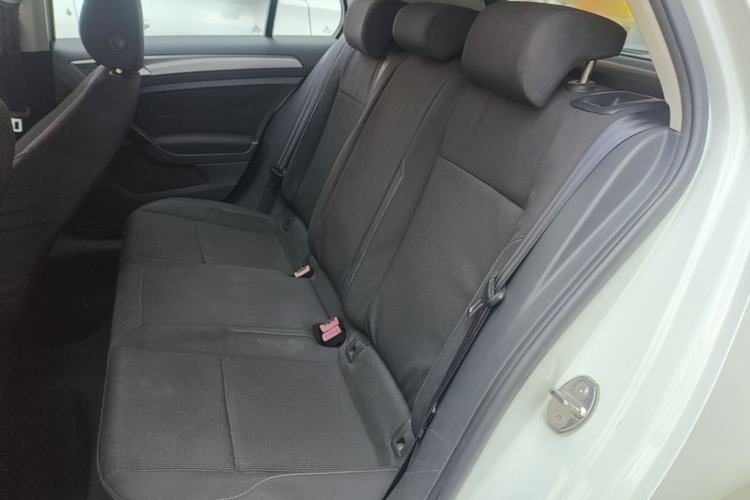 Used Volkswagen Golf 2015 1.6L Manual Fashion Edition Left Rear Seat