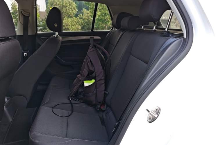 Used Volkswagen Golf 2015 1.6L Automatic Fashion Model Left Rear Seat