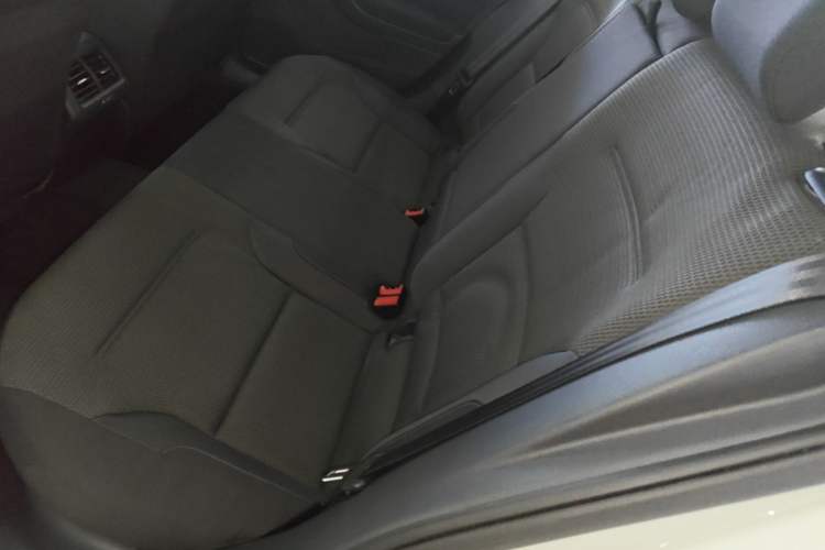 Used Volkswagen Golf 2015 1.4TSI Automatic Comfort Model Left Rear Seat