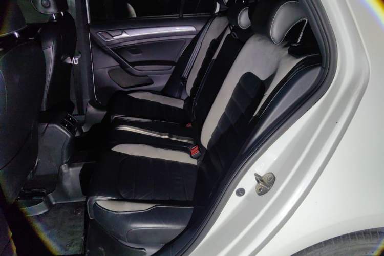 Used Volkswagen Golf 2015 1.4TSI Automatic R-Line Left Rear Seat