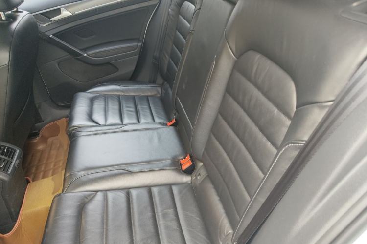 Used Volkswagen Golf 2015 1.4TSI Automatic Luxury Model Left Rear Seat
