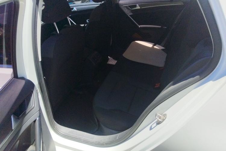 Used Volkswagen Golf 2015 1.4TSI Automatic Comfort Model Left Rear Seat