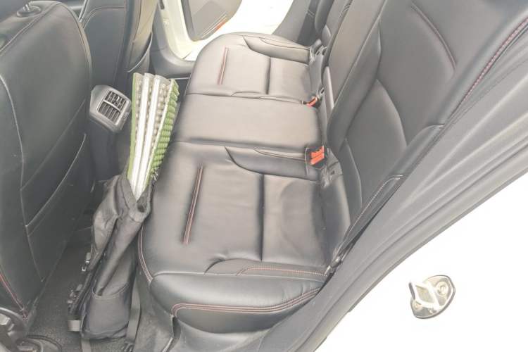 Used Volkswagen Golf 2015 1.4TSI Automatic Comfort Model Left Rear Seat
