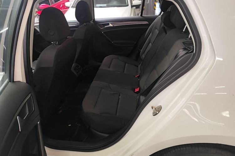 Used Volkswagen Golf 2015 1.4TSI Automatic Comfort Model Left Rear Seat