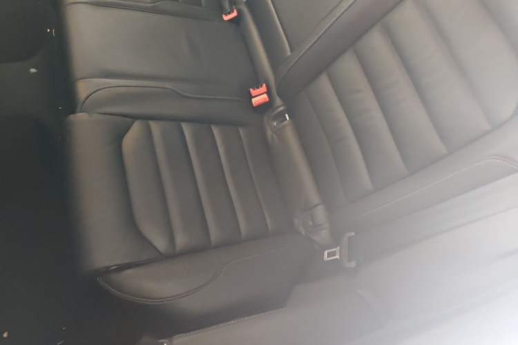Used Volkswagen Golf 2015 1.4TSI Automatic Luxury Model Left Rear Seat