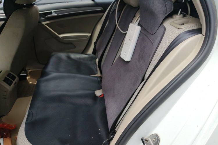 Used Volkswagen Golf 2015 1.6L Automatic Comfort Model Left Rear Seat