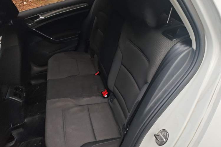 Used Volkswagen Golf 2015 1.4TSI Automatic Comfort Model Left Rear Seat