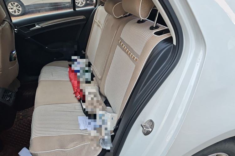 Used Volkswagen Golf 2015 1.6L Automatic Comfort Model Left Rear Seat