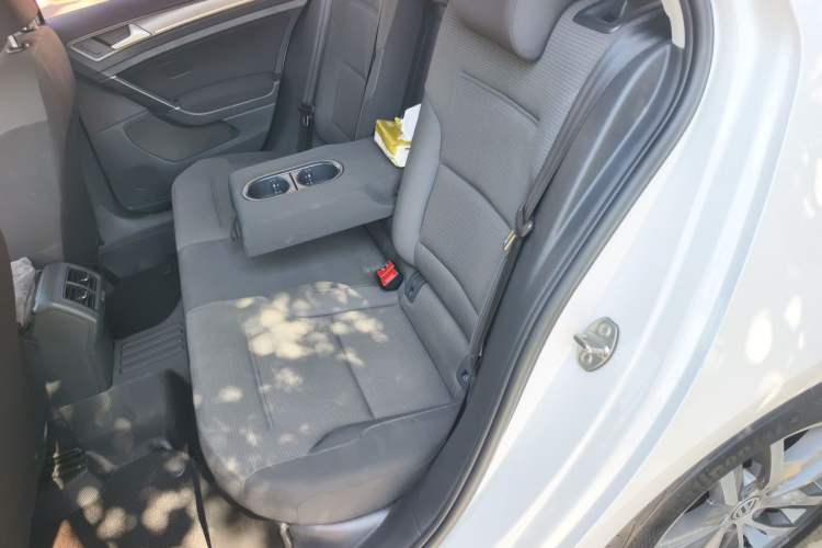 Used Volkswagen Golf 2015 1.4TSI Manual Comfort Model Left Rear Seat
