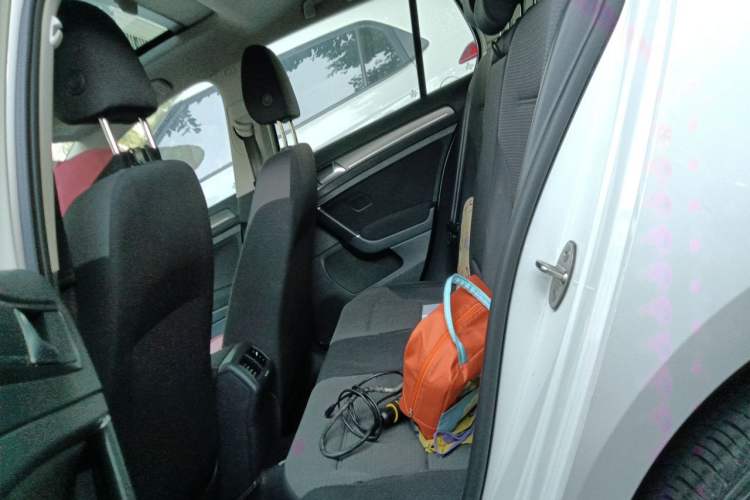 Used Volkswagen Golf 2015 1.4TSI Automatic Comfort Model Left Rear Seat