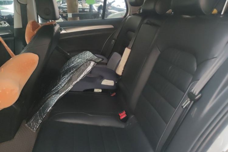 Used Volkswagen Golf 2015 1.4TSI Automatic Luxury Model Left Rear Seat