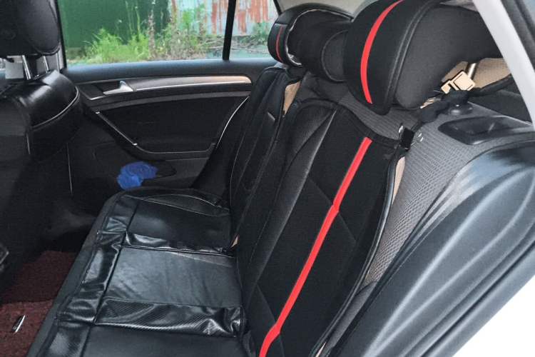 Used Volkswagen Golf 2015 1.4TSI Automatic Comfort Model Left Rear Seat
