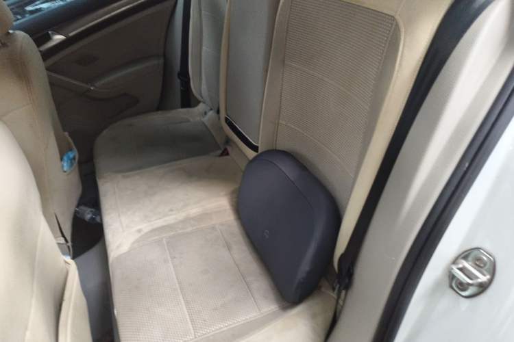 Used Volkswagen Golf 2015 1.4TSI Manual Comfort Model Left Rear Seat