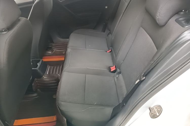 Used Volkswagen Golf 2015 1.6L Automatic Fashion Model Left Rear Seat