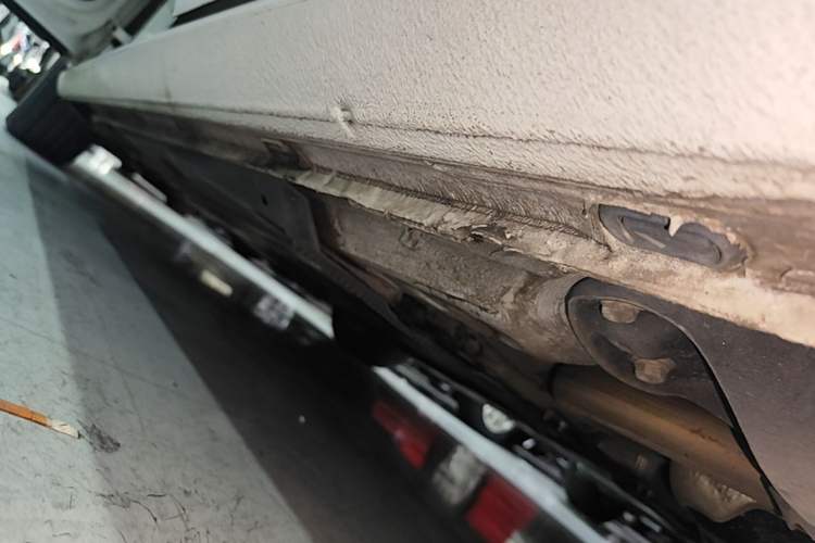 Used Volkswagen Golf 2015 1.4TSI Automatic Comfort Model Left Side Sill