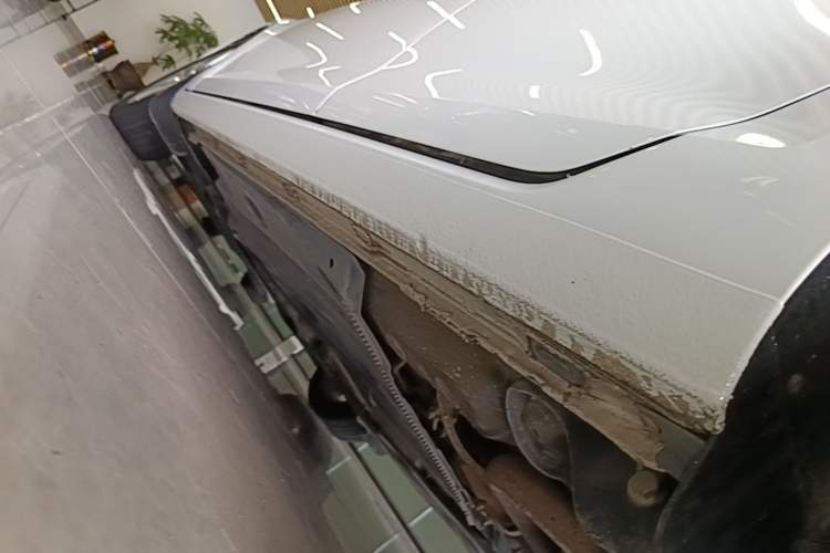 Used Volkswagen Golf 2015 1.4TSI Automatic Comfort Model Left Side Sill