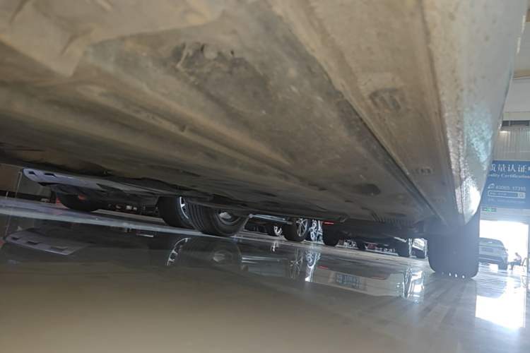 Used Volkswagen Golf 2015 1.6L Automatic Comfort Model Left Side Sill