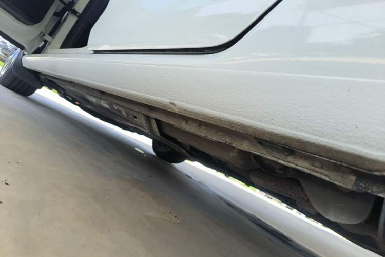 Used Volkswagen Golf 2015 1.6L Automatic Comfort Model Left Side Sill