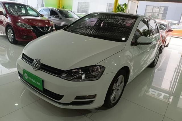 Ojetý Volkswagen Golf 2015 1.4TSI Automatic Comfort Model