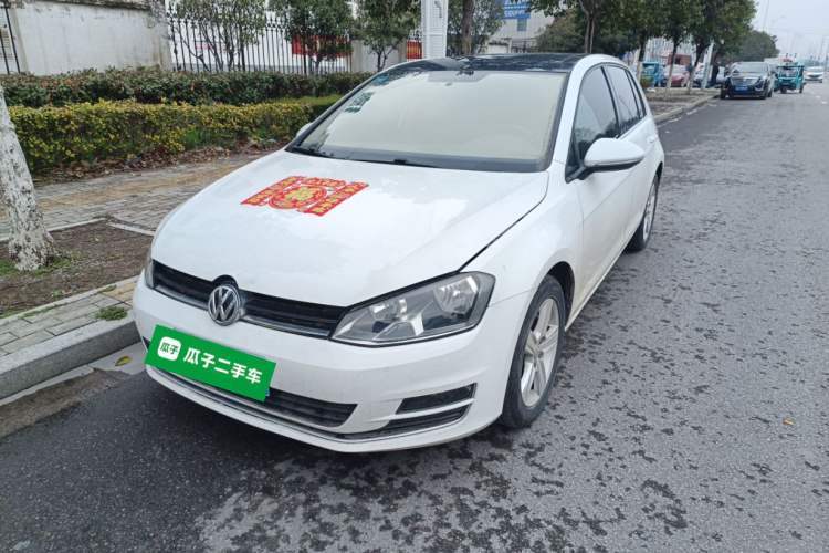 Used Volkswagen Golf 2015 1.4TSI Automatic Comfort Model Guazi used car, China used car export, Used car for sale, Used  cars, Cheapest cars for sale