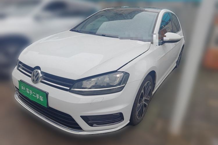 Used Volkswagen Golf 2015 1.4TSI Automatic R-Line Guazi used car, China used car export, Used car for sale, Used  cars, Cheapest cars for sale