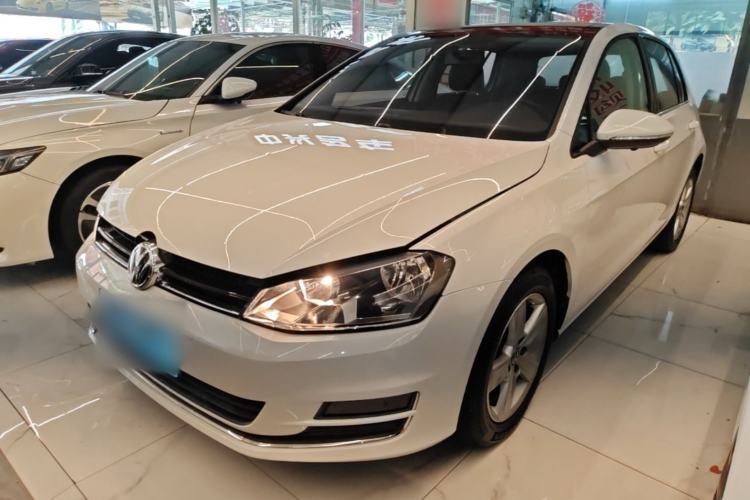 Used Volkswagen Golf 2015 1.6L Automatic Comfort Model Guazi used car, China used car export, Used car for sale, Used cars, Cheapest cars for sale