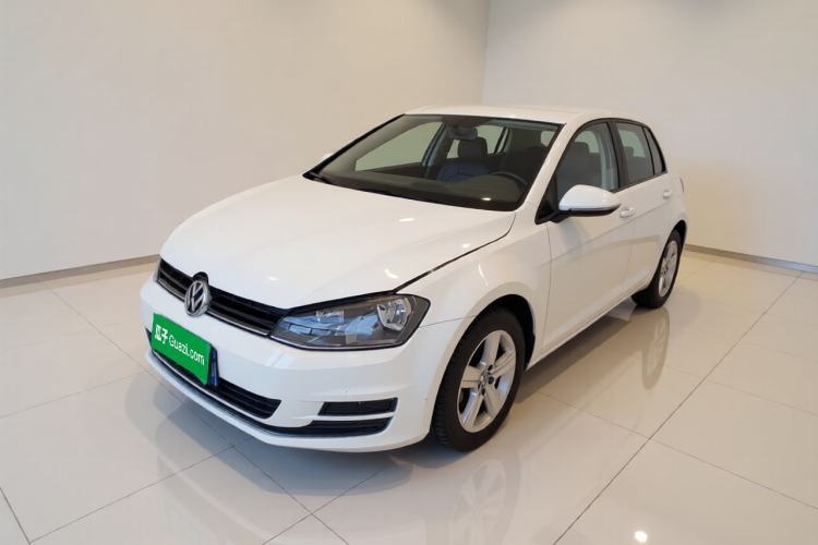 Używany Volkswagen Golf 2015 1.6L Automatic Comfort Model Guazi used car, China used car export, Used car for sale, Used  cars, Cheapest cars for sale