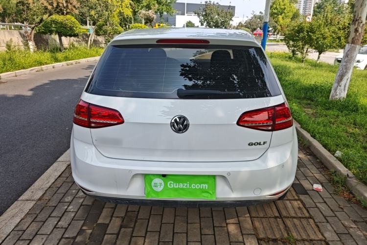 Used Volkswagen Golf 2015 1.6L Automatic Fashion Model Rear