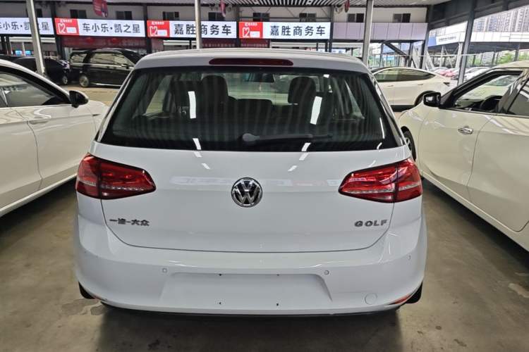 Used Volkswagen Golf 2015 1.6L Automatic Comfort Model Rear