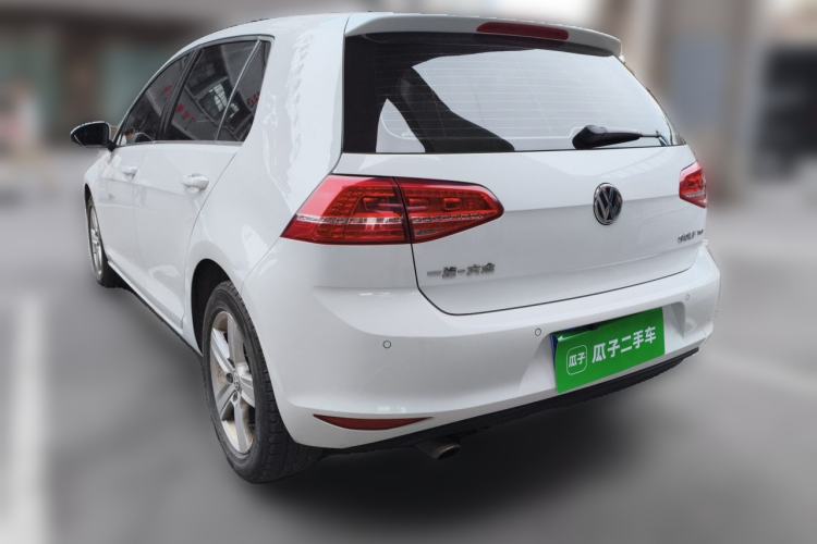 Used Volkswagen Golf 2015 1.4TSI Automatic Comfort Model Rear Left 45 Deg