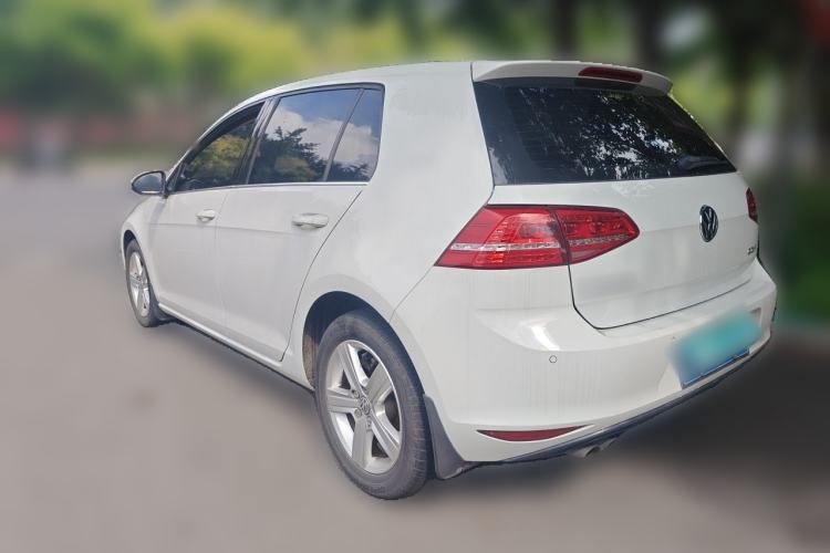Used Volkswagen Golf 2015 1.4TSI Automatic Comfort Model Rear Left 45 Deg