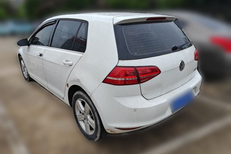 Used Volkswagen Golf 2015 1.4TSI Automatic Comfort Model Rear Left 45 Deg