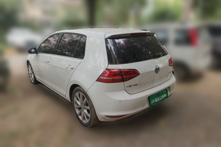 Used Volkswagen Golf 2015 1.4TSI Automatic Flagship Model Rear Left 45 Deg