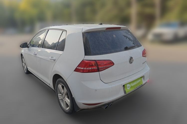 Used Volkswagen Golf 2015 1.4TSI Automatic Luxury Model Rear Left 45 Deg