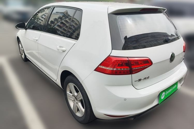 Used Volkswagen Golf 2015 1.4TSI Automatic Luxury Model Rear Left 45 Deg