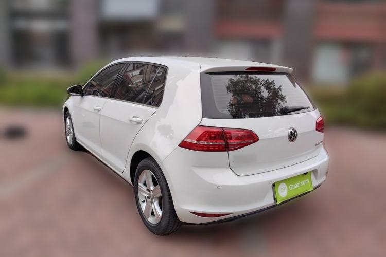 Used Volkswagen Golf 2015 1.4TSI Automatic Comfort Model Rear Left 45 Deg