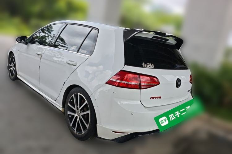 Used Volkswagen Golf 2015 1.4TSI Automatic Flagship Model Rear Left 45 Deg