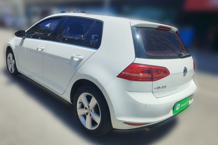 Used Volkswagen Golf 2015 1.4TSI Automatic Comfort Model Rear Left 45 Deg